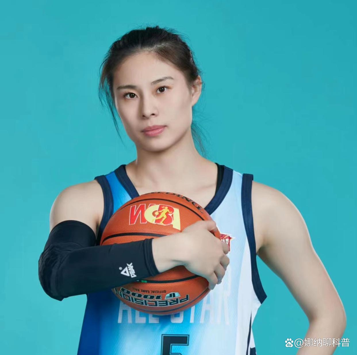 包含意大利女篮夺取冠军，巅峰战斗展现灵魂篮球的词条