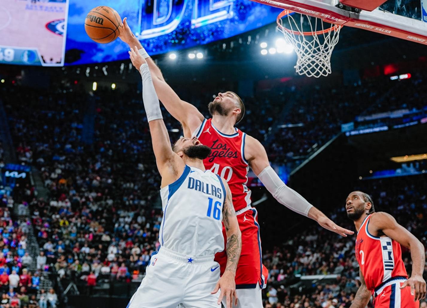 步行者战胜快船，布鲁克斯砍下22分的简单介绍