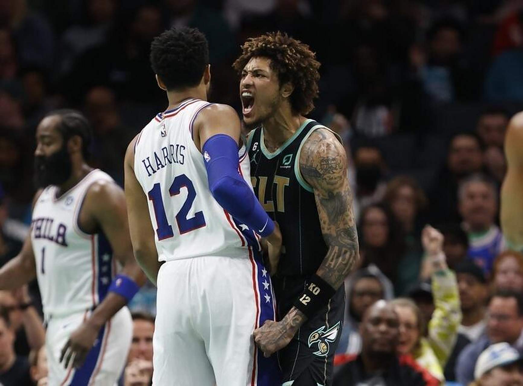 开拓者大胜黄蜂，保持胜率