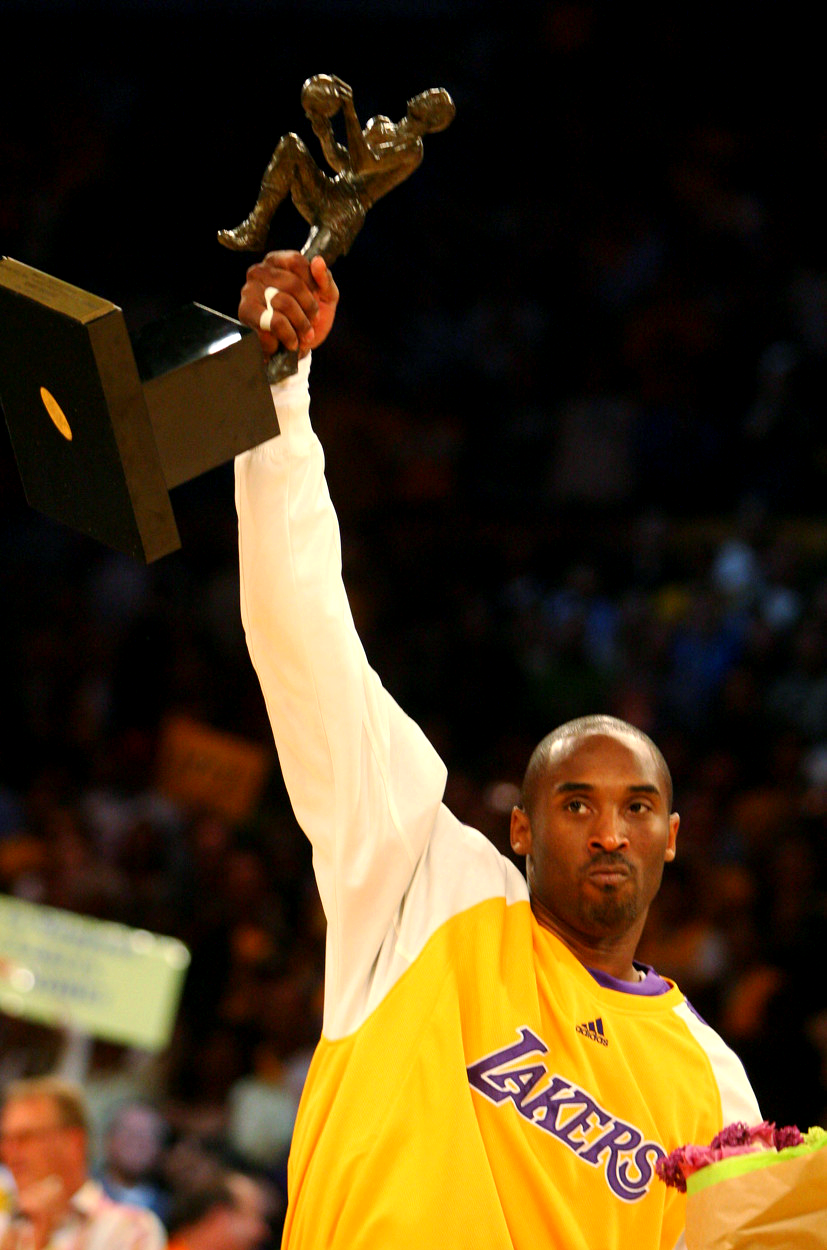 回顾NBA经典时刻：传奇再现