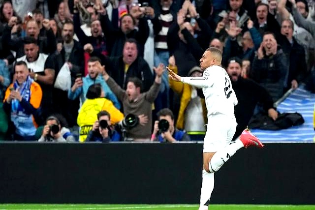 皇马再获胜，成功杀入半决赛